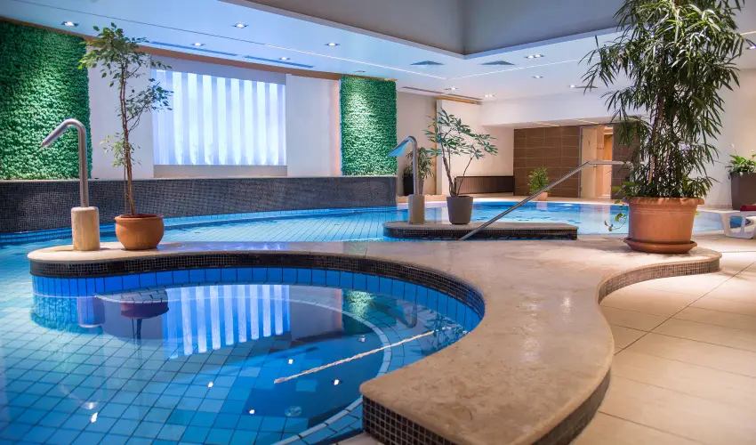 Palace Hotel  Hvz - Pnksd - teljes elrefizetssel