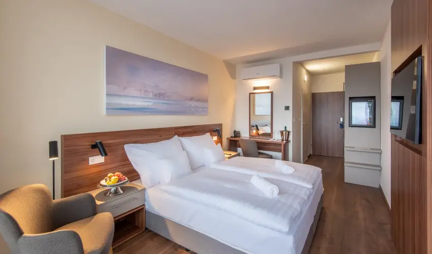 Hunguest Hotel Panor�ma H�v�z - P�nk�sdi pihen�s H�v�zen a Hunguest Panor�m�ban (min. 2 �j) 