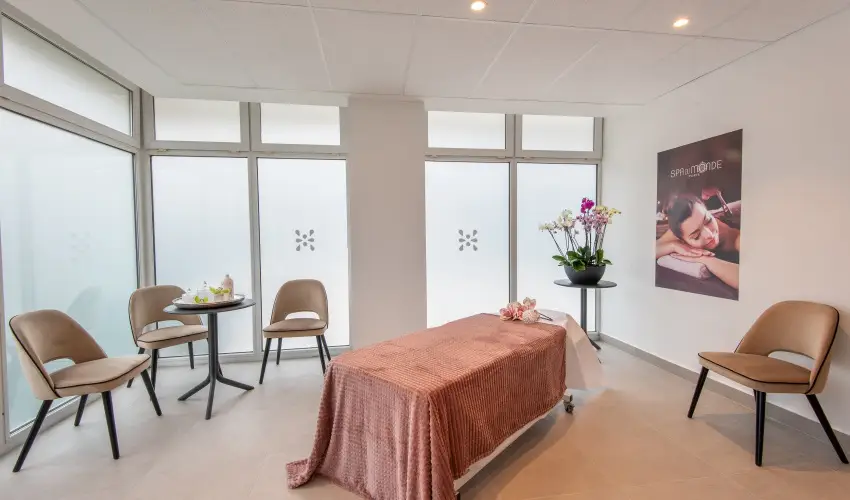 Hunguest Hotel Panor�ma H�v�z - P�nk�sdi pihen�s H�v�zen a Hunguest Panor�m�ban (min. 2 �j) 