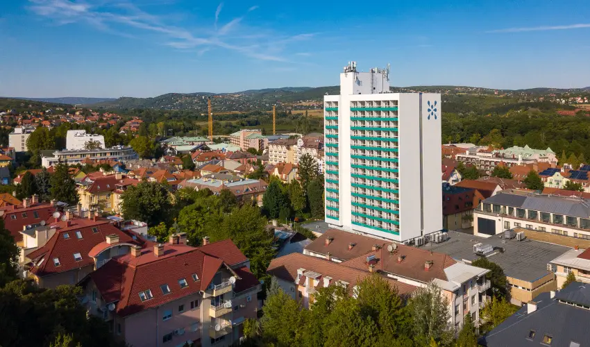 Hunguest Hotel Panor�ma H�v�z - P�nk�sdi pihen�s H�v�zen a Hunguest Panor�m�ban (min. 2 �j) 