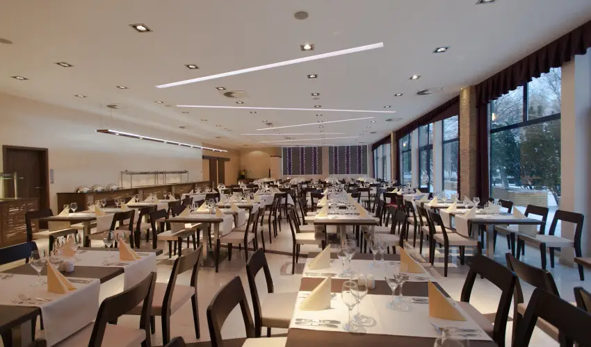 Prmium Hotel Panorma Sifok - Pnksdi kirlysg