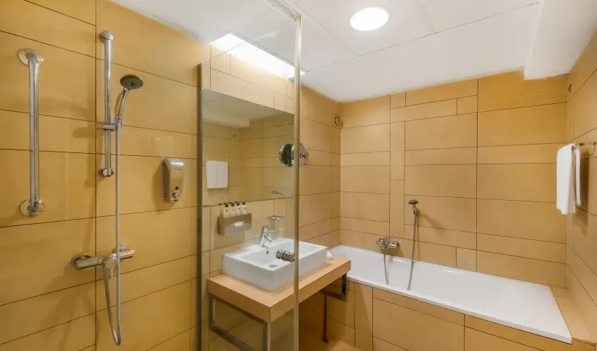 Park Inn by Radisson Srvr Resort & Spa Srvr - Pnksd (min. 3 j)