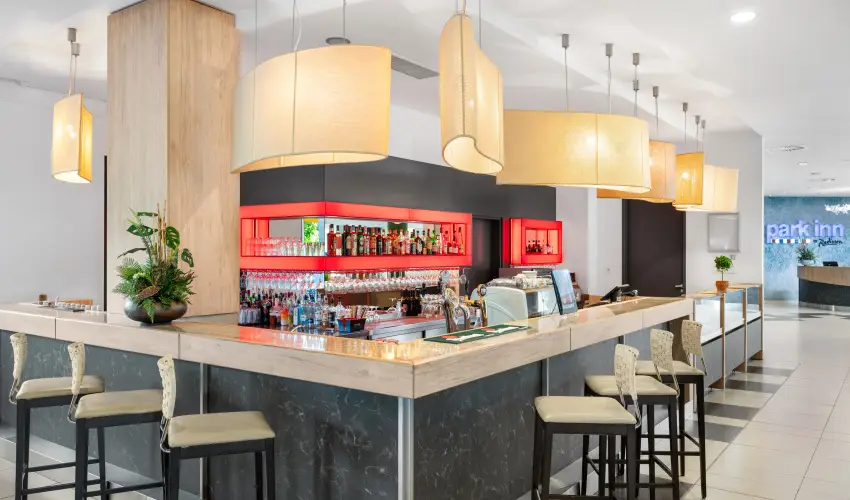 Park Inn by Radisson S�rv�r Resort & Spa S�rv�r - P�nk�sdi hossz� h�tv�ge receptje