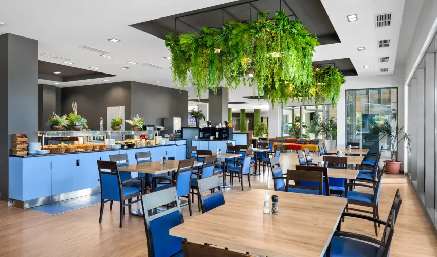 Park Inn by Radisson S�rv�r Resort & Spa S�rv�r - P�nk�sdi hossz� h�tv�ge receptje
