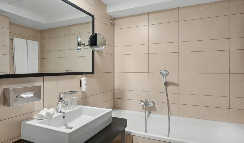 Park Inn by Radisson S�rv�r Resort & Spa S�rv�r - P�nk�sdi hossz� h�tv�ge receptje