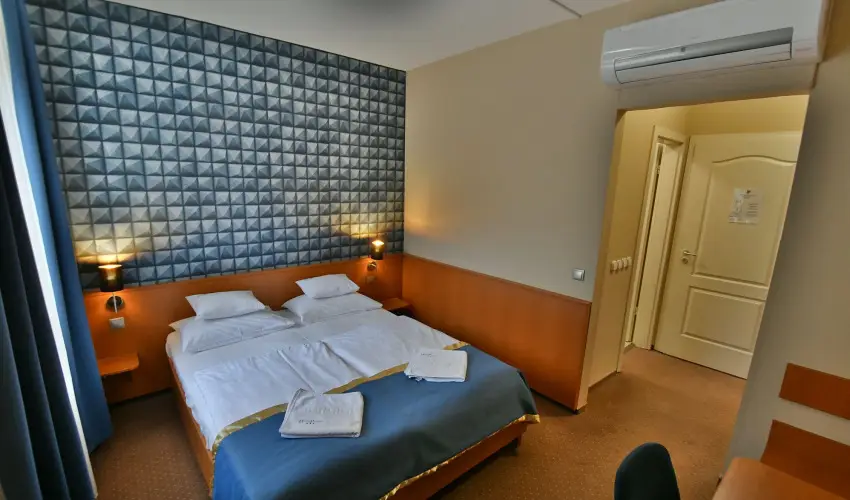 Hotel Platán Székesfehérvár Székesfehérvár - Pünkösd