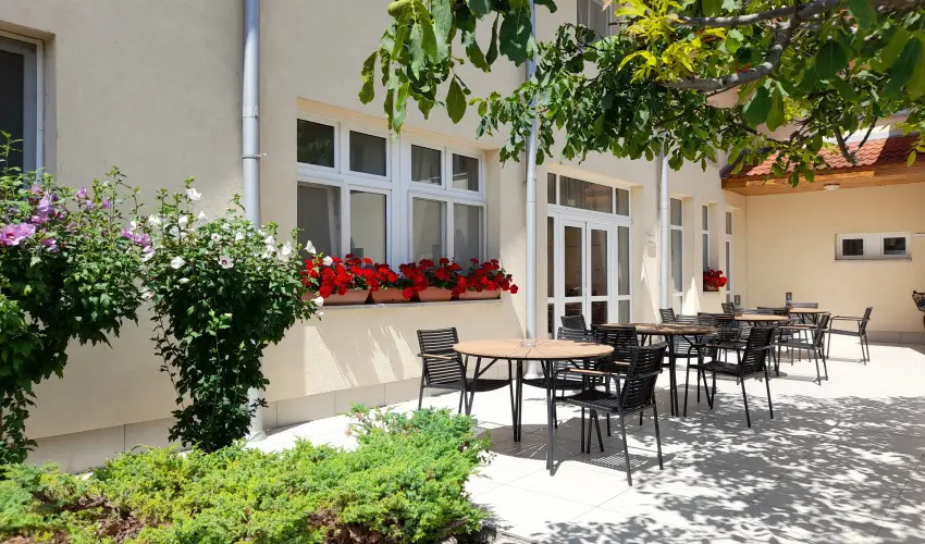 Hotel Platán Székesfehérvár Székesfehérvár - Pünkösd