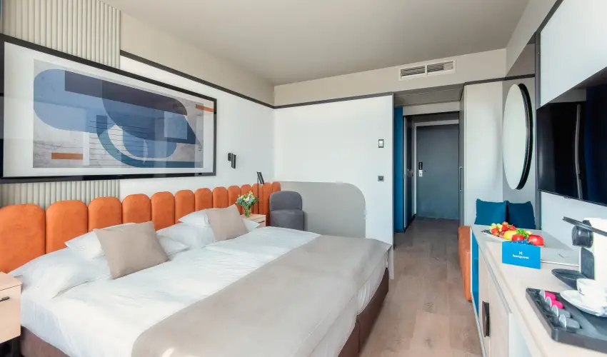 Hunguest B�k B�k, B�kf�rd� - P�nk�sd B�kf�rd�n f�lpanzi�val (min. 3 �j)