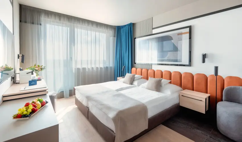 Hunguest B�k B�k, B�kf�rd� - P�nk�sd B�kf�rd�n f�lpanzi�val (min. 3 �j)