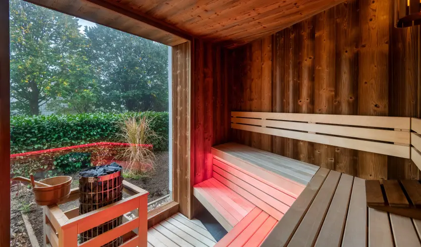 Hunguest B�k B�k, B�kf�rd� - P�nk�sd B�kf�rd�n f�lpanzi�val (min. 3 �j)