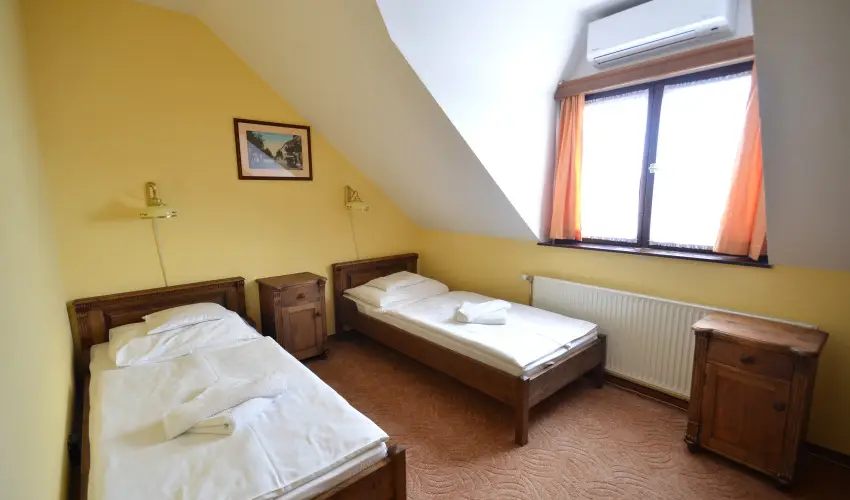 Rvsz Hotel, tterem & Rosa Spa Gyr - Pnksd 