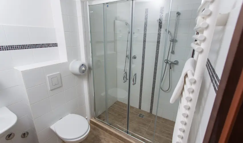 Rvsz Hotel, tterem & Rosa Spa Gyr - Pnksd 