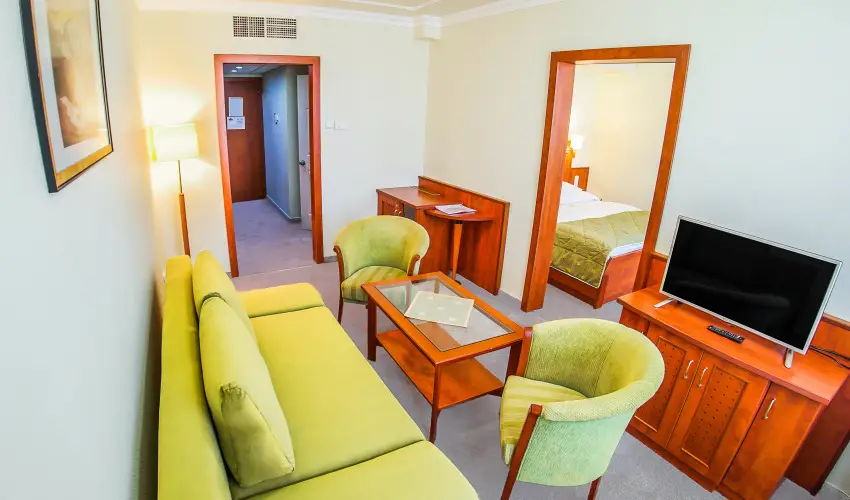 Silver Hotel Hajdszoboszl - Pnksd (min. 2 j)