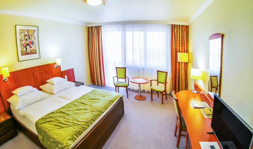 Silver Hotel Hajdszoboszl - Pnksd (min. 2 j)