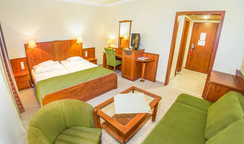 Silver Hotel Hajdszoboszl - Pnksd (min. 2 j)