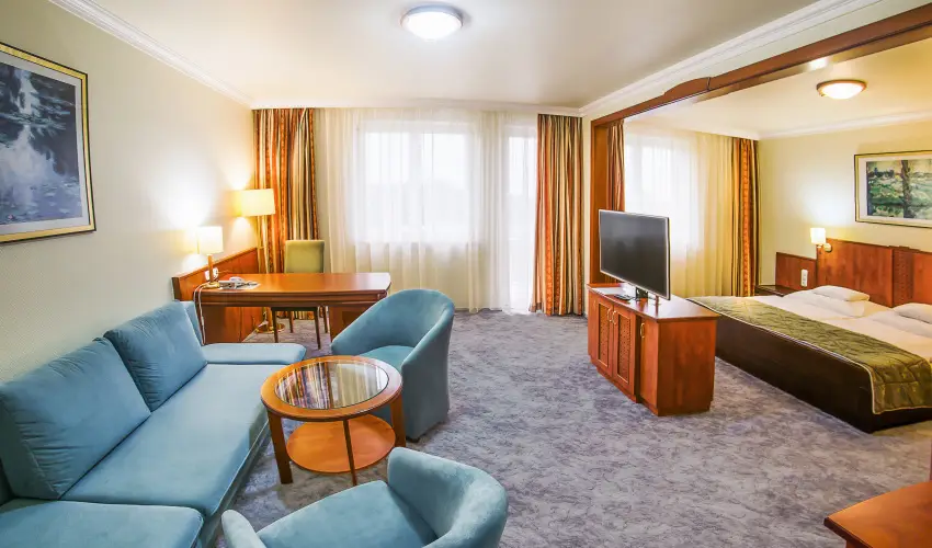 Silver Hotel Hajdszoboszl - Pnksd (min. 2 j)