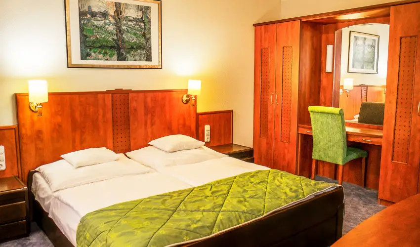 Silver Hotel Hajdszoboszl - Pnksd (min. 2 j)