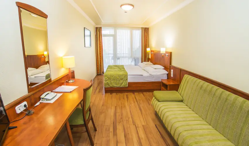 Silver Hotel Hajdszoboszl - Pnksd (min. 2 j)