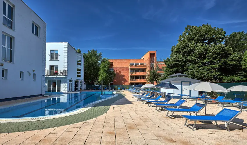 Silver Hotel Hajdszoboszl - Pnksd (min. 2 j)