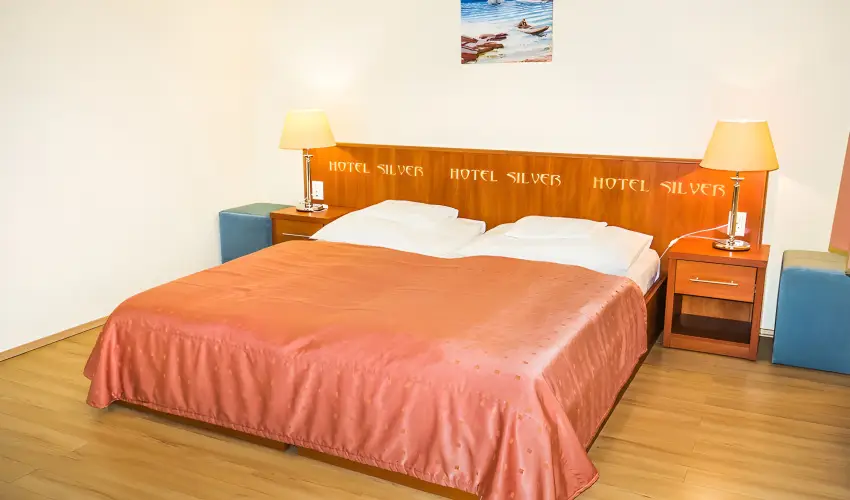 Silver Hotel Hajd�szoboszl� - P�nk�sd