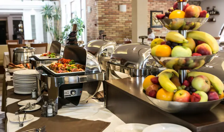 Hotel Stci Wellness & Konferencia Vecss - Pnksdi jjszlets (min. 2 j)