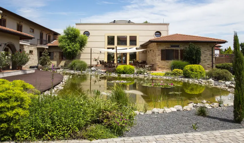 Hotel Stci Wellness & Konferencia Vecss - Pnksdi jjszlets (min. 2 j)