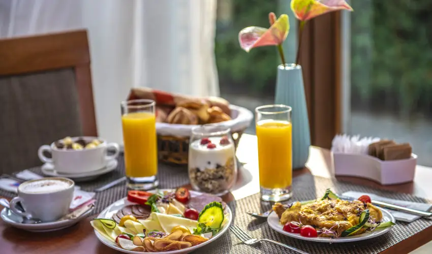 Hotel Stci Wellness & Konferencia Vecss - Pnksdi jjszlets (min. 2 j)