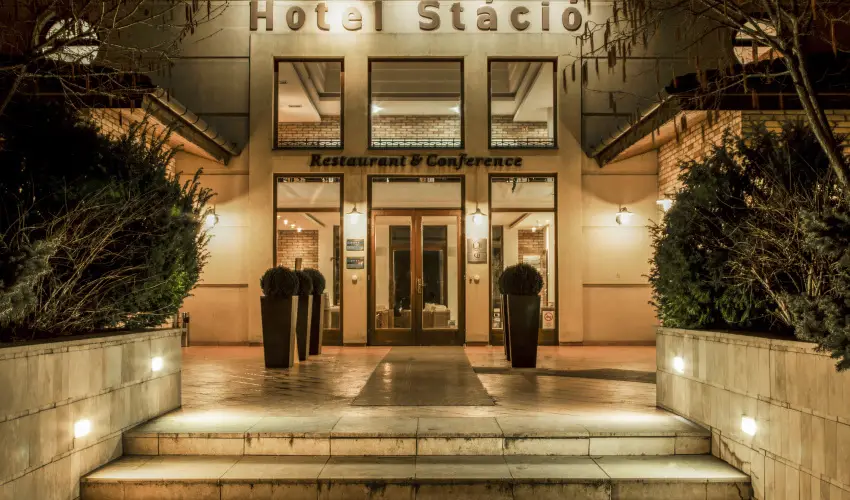 Hotel Stci Wellness & Konferencia Vecss - Pnksdi jjszlets (min. 2 j)