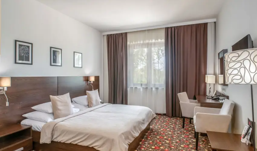 Hotel St�ci� Wellness & Konferencia Vecs�s - P�nk�sdi �jj�sz�let�s (min. 2 �j)
