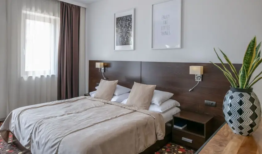 Hotel St�ci� Wellness & Konferencia Vecs�s - P�nk�sdi �jj�sz�let�s (min. 2 �j)