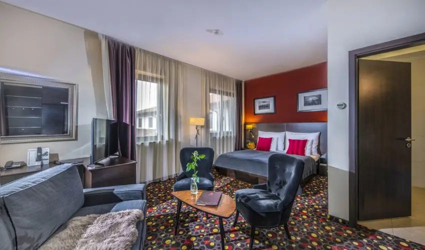 Hotel St�ci� Wellness & Konferencia Vecs�s - P�nk�sdi �jj�sz�let�s (min. 2 �j)