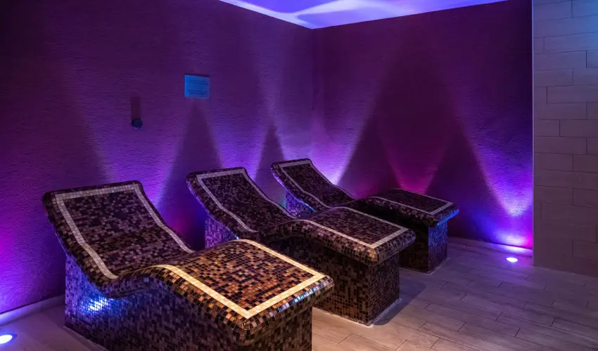 Hotel St�ci� Wellness & Konferencia Vecs�s - P�nk�sdi �jj�sz�let�s (min. 2 �j)