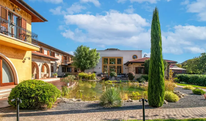 Hotel St�ci� Wellness & Konferencia Vecs�s - P�nk�sdi �jj�sz�let�s (min. 2 �j)
