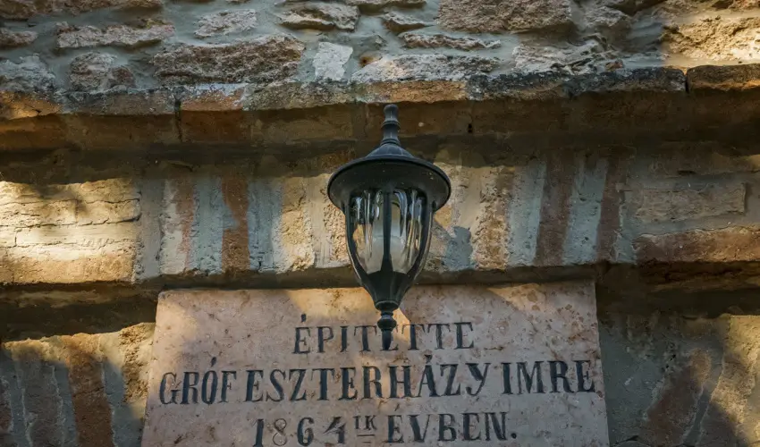 Hotel Sz�palma Porva-Sz�palmapuszta - P�nk�sd (min. 3 �j)