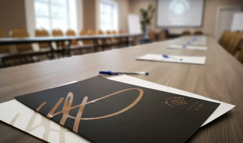 The Hotel Unforgettable - Hotel Tiliana by Homoky Hotels Budapest - Pnksd 