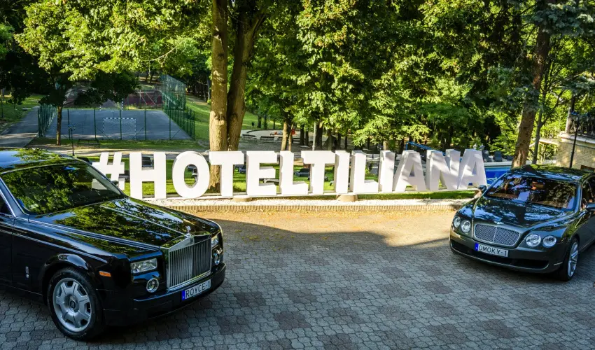 The Hotel Unforgettable - Hotel Tiliana by Homoky Hotels Budapest - Pnksd 