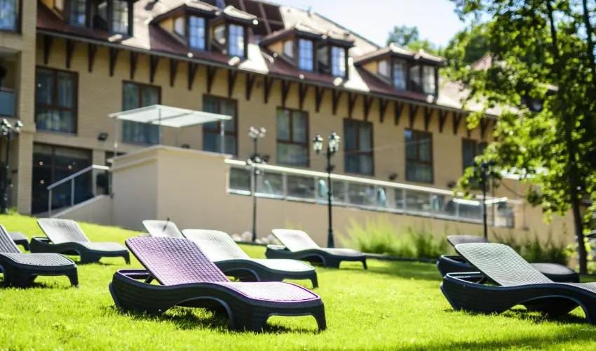 The Hotel Unforgettable - Hotel Tiliana by Homoky Hotels Budapest - Pnksd 