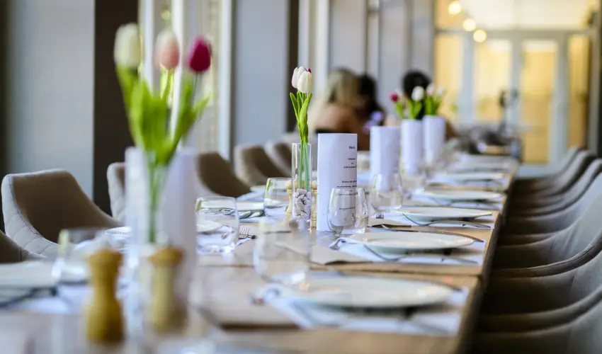 The Hotel Unforgettable - Hotel Tiliana by Homoky Hotels Budapest - Pnksd 