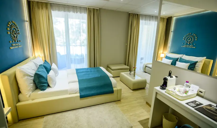 The Hotel Unforgettable - Hotel Tiliana by Homoky Hotels Budapest - Pnksd 