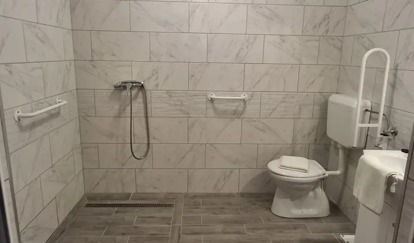 Hotel Unicornis Eger - P�nk�sd