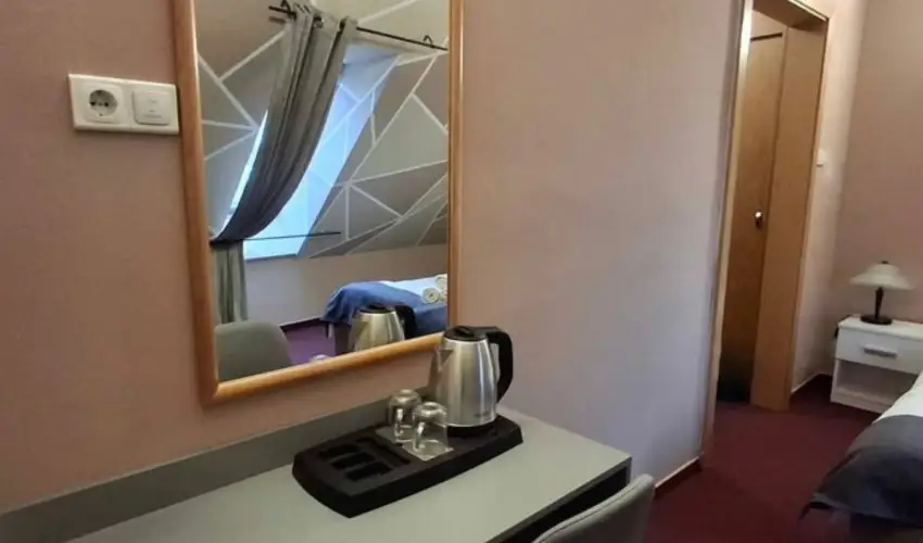 Hotel Unicornis Eger - P�nk�sd