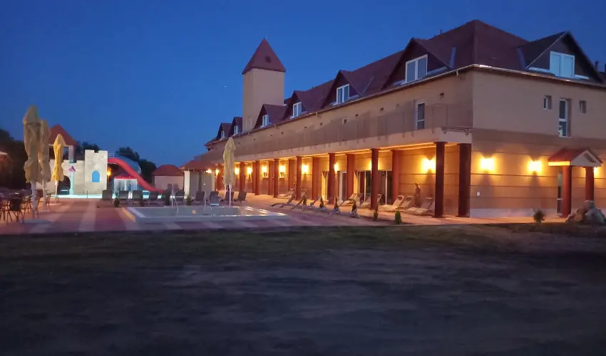 Terml Hotel Vesta Tpiszecs - Pnksd 