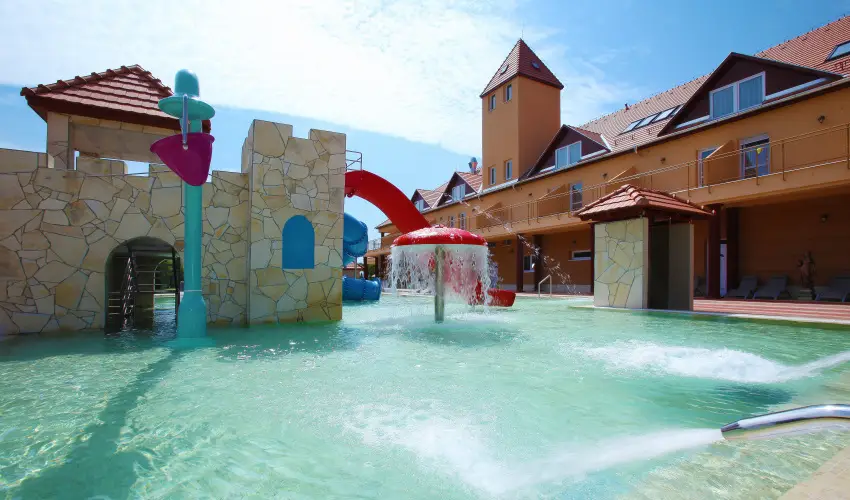 Terml Hotel Vesta Tpiszecs - Pnksd 