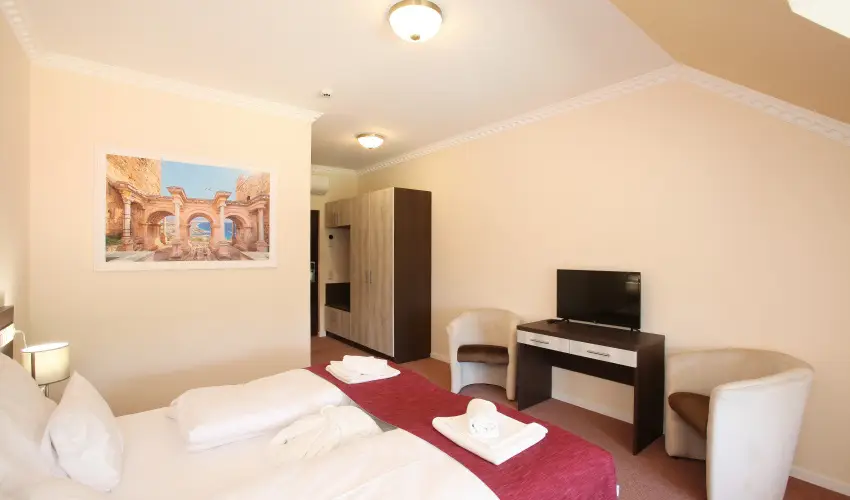 Terml Hotel Vesta Tpiszecs - Pnksd 