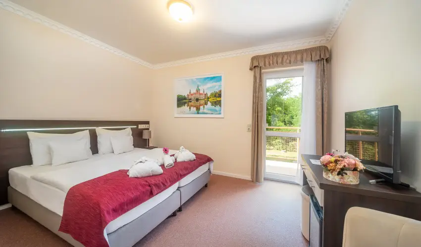 Term�l Hotel Vesta T�pi�szecs� - P�nk�sd 