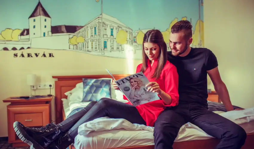 Hotel Viktria Srvr - Pnksd 