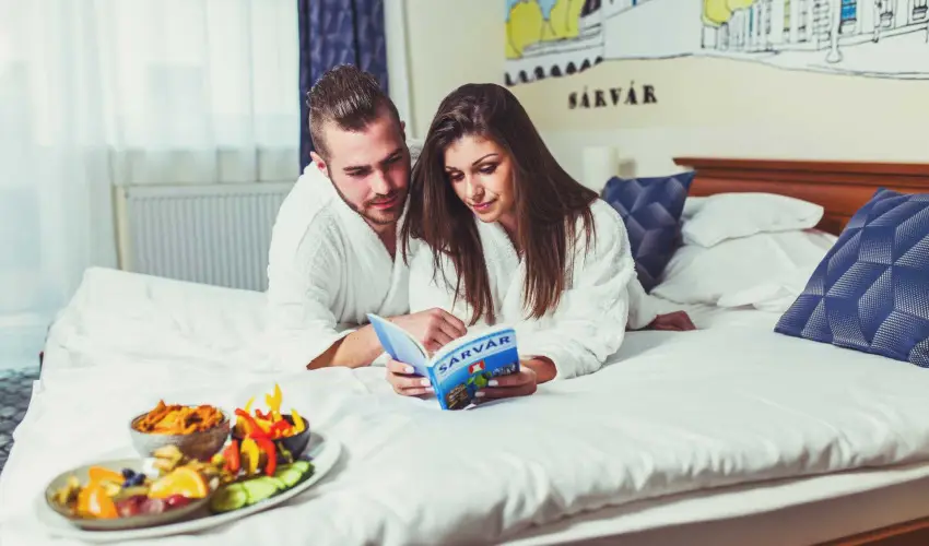 Hotel Viktria Srvr - Pnksd 