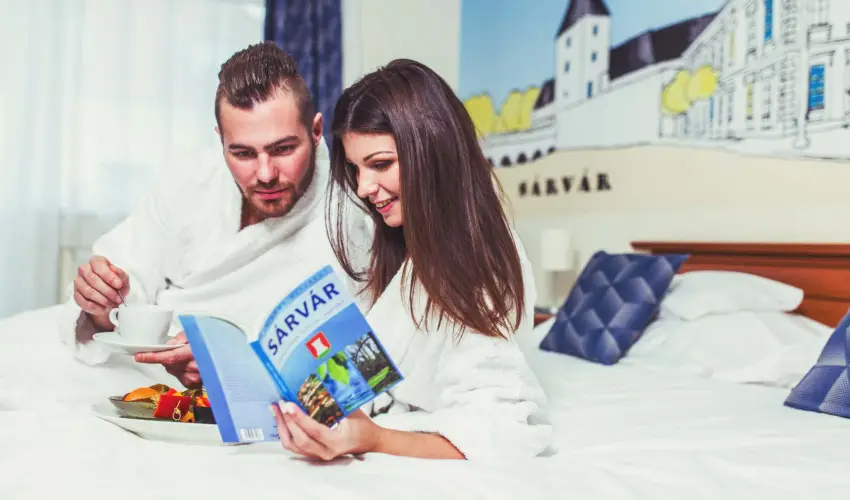 Hotel Viktria Srvr - Pnksd 