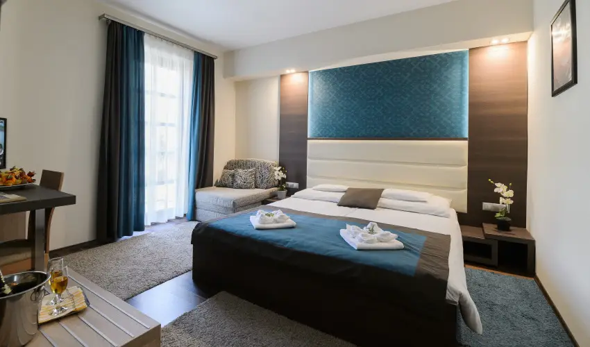 Hotel Villa Vlgy Eger - Pnksd (min. 3 j)