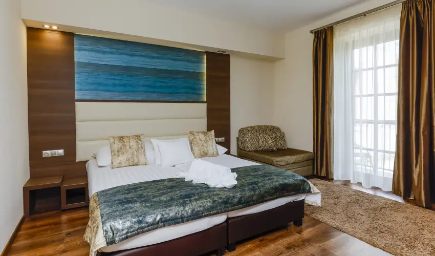 Hotel Villa Vlgy Eger - Pnksd (min. 3 j)